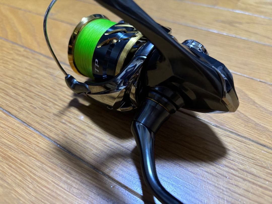 SHIMANO 20ツインパワー C3000XG [修理歴有・送料無料]