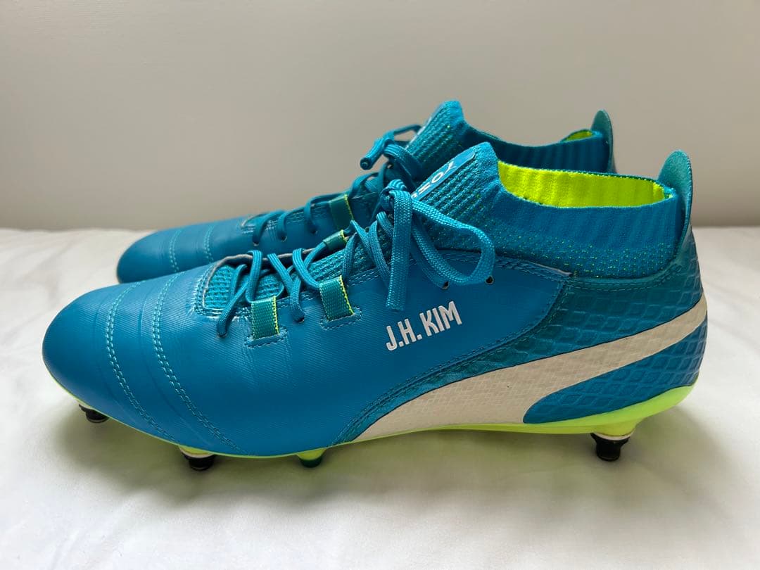 ☆送料無料☆キムジンヒョン選手使用スパイクPUMA(プーマ)PUMA ONE☆
