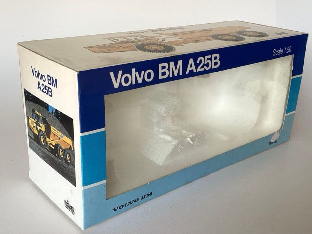 Volvoミニカー　ボルボアーティキュレートダンプ1991年　NZG1:50絶版