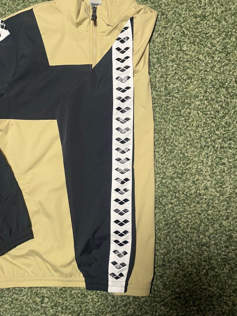 arena アリーナ ジャージ　ナイロン　クリーム　ブラック　XO