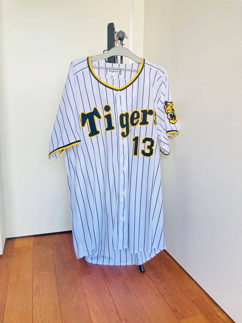 ミズノ 阪神タイガース ユニフォーム　岩崎優　ホーム　XOサイズ　刺繍