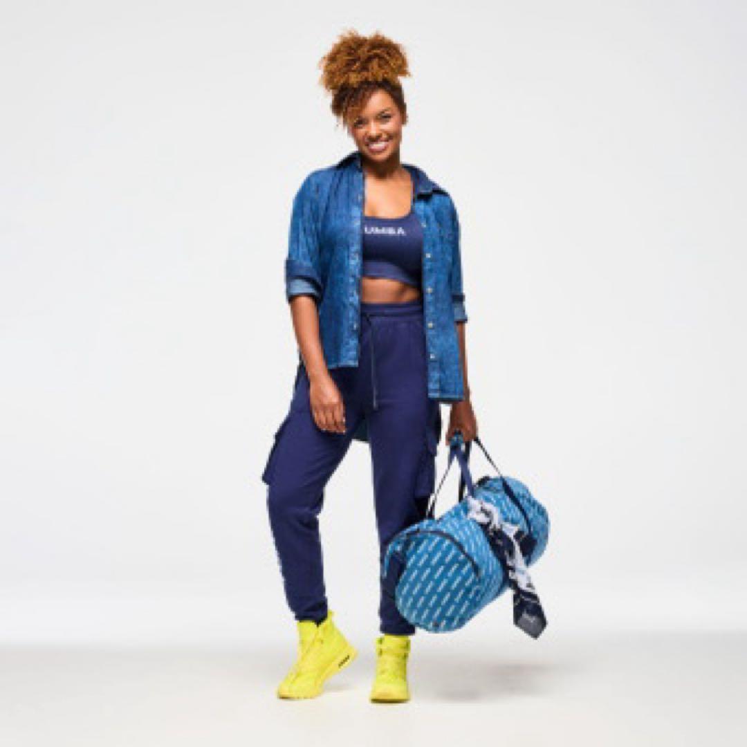 ZUMBA カーゴパンツ Sサイズ 正規品 青、紺色、紫