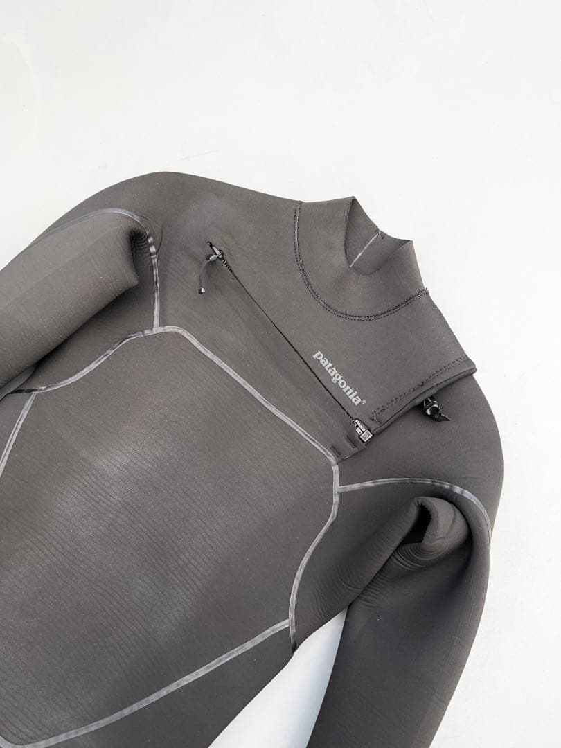 Patagonia Men's R2フロント ジップ フルスーツ Mサイズ