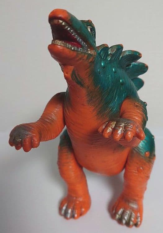 s*r様 パチモン怪獣ソフビ 恐竜ステゴサウルス 1970年頃 当時物 世界的希