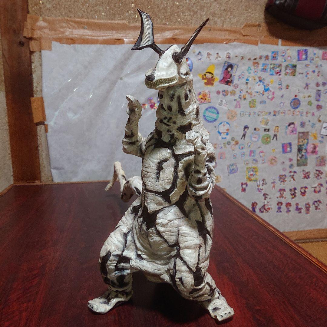 WAVE/エレキング ガレージキット