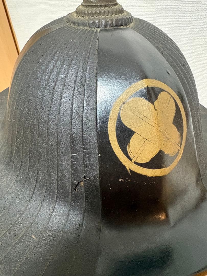 家紋付き　陣笠　骨董　アンティーク　鷹の羽