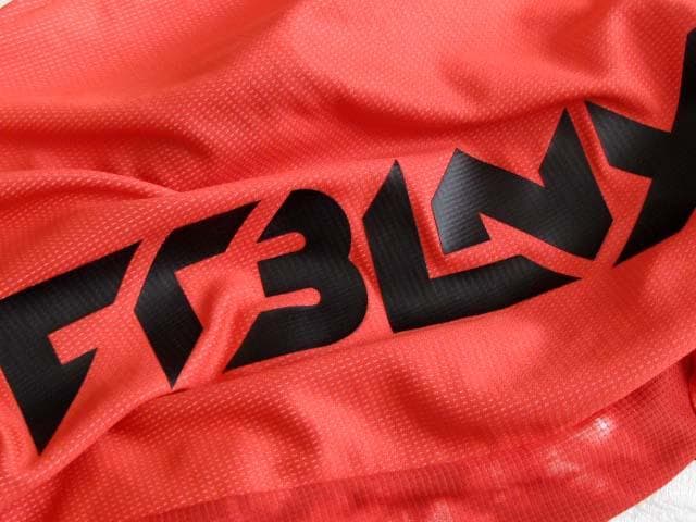 PUMA DRYCELL フード付きパーカー S オレンジ