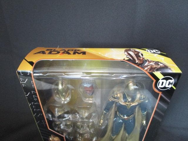 MAFEX No.244 BLACK ADAM Dr. FATE フィギュア