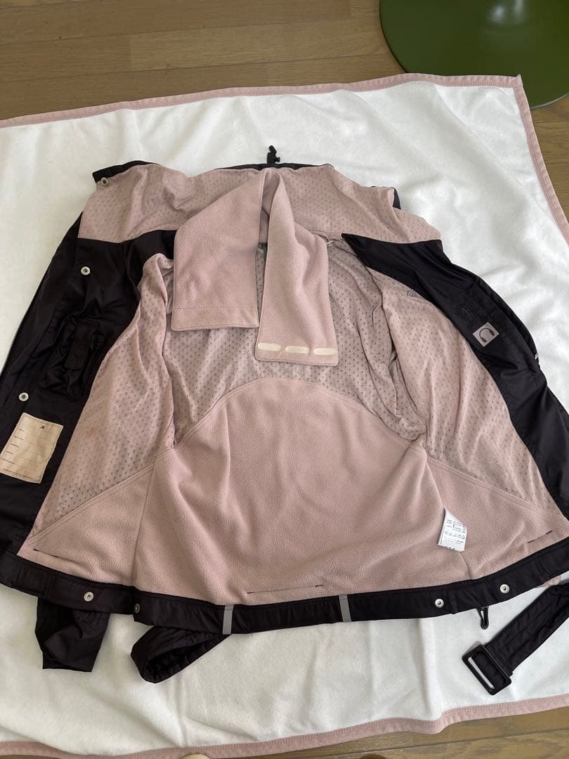 アディダスステラ、マッカートニー、濃紺 上下セット10万