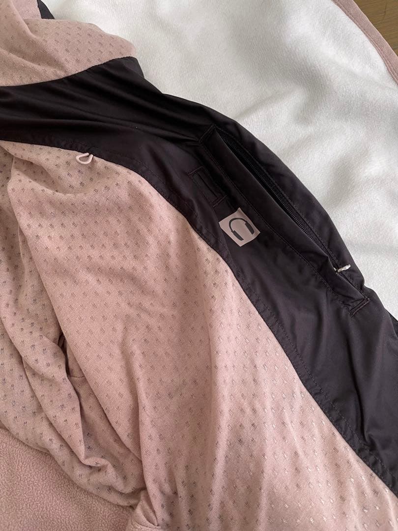 アディダスステラ、マッカートニー、濃紺 上下セット10万