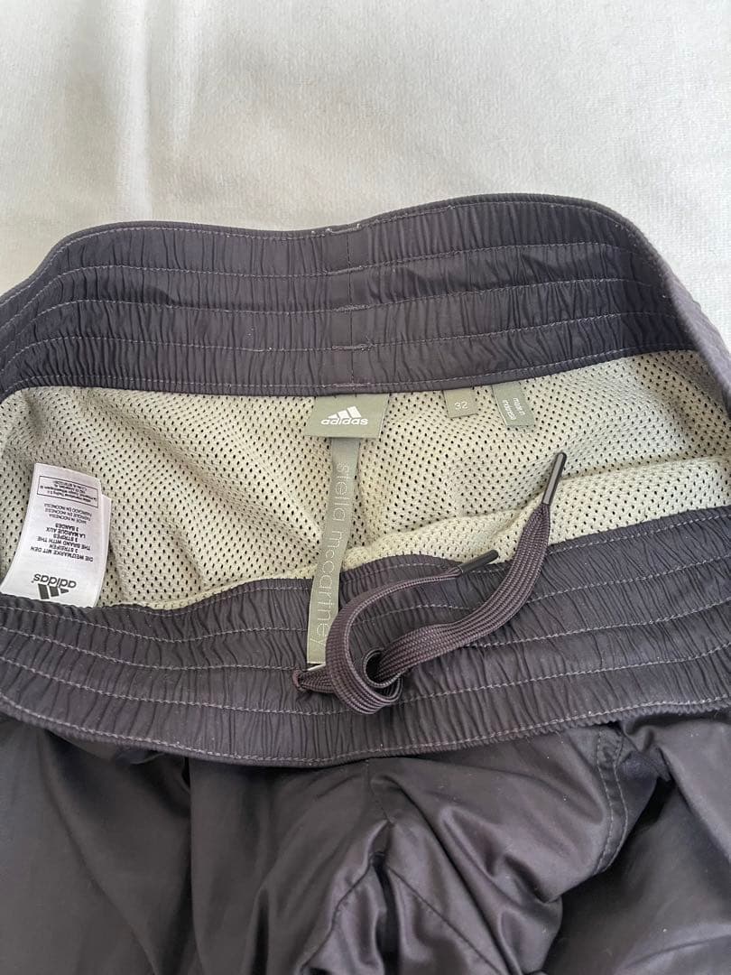 アディダスステラ、マッカートニー、濃紺 上下セット10万