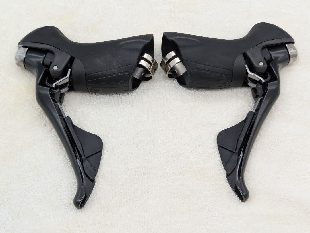 ★新品 シマノ アルテグラ ST-R8000 左右セット シフトワイヤー付属★