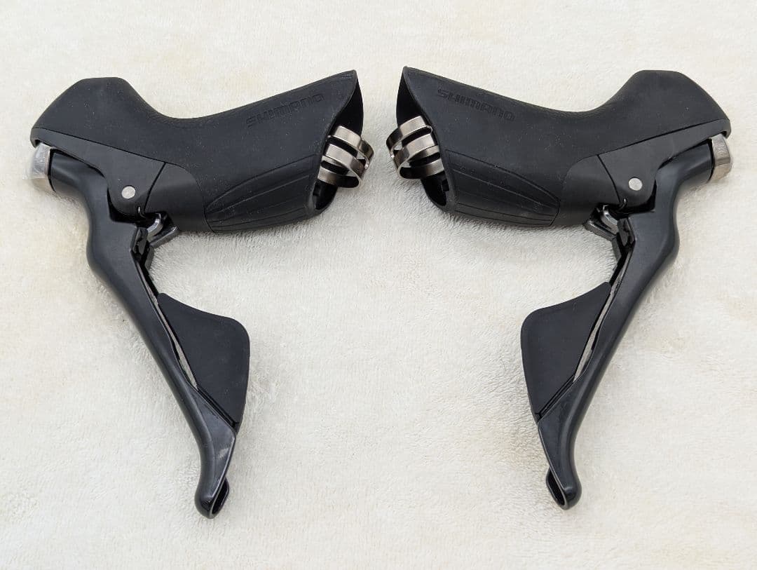 ★新品 シマノ アルテグラ ST-R8000 左右セット シフトワイヤー付属★