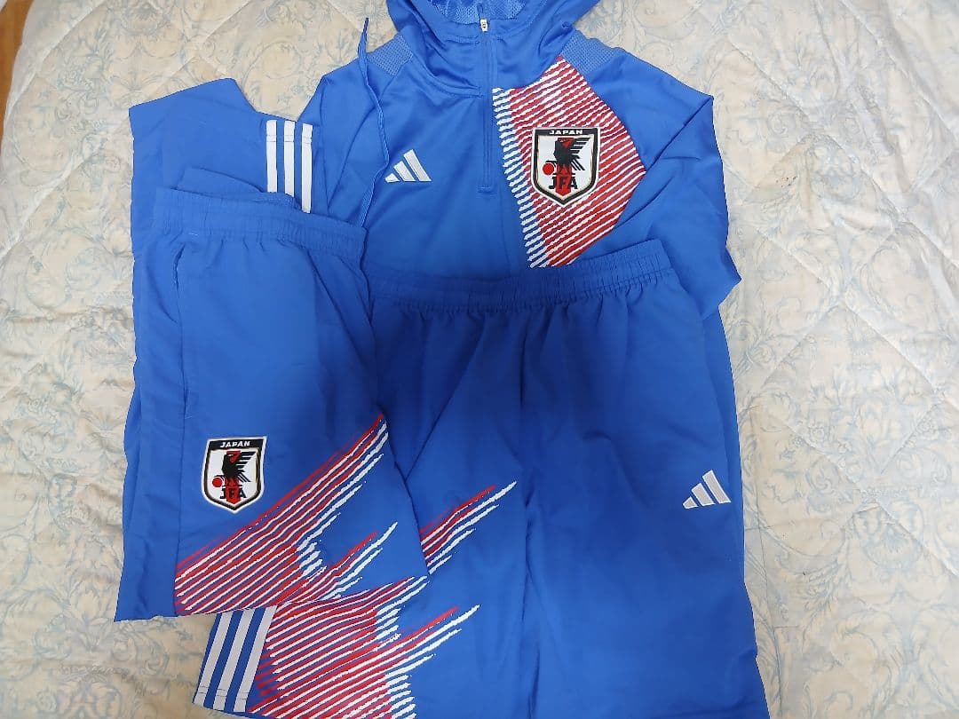 adidas 日本代表 ジャージ セット(ドーハモデル) 上下、ハーフパンツ