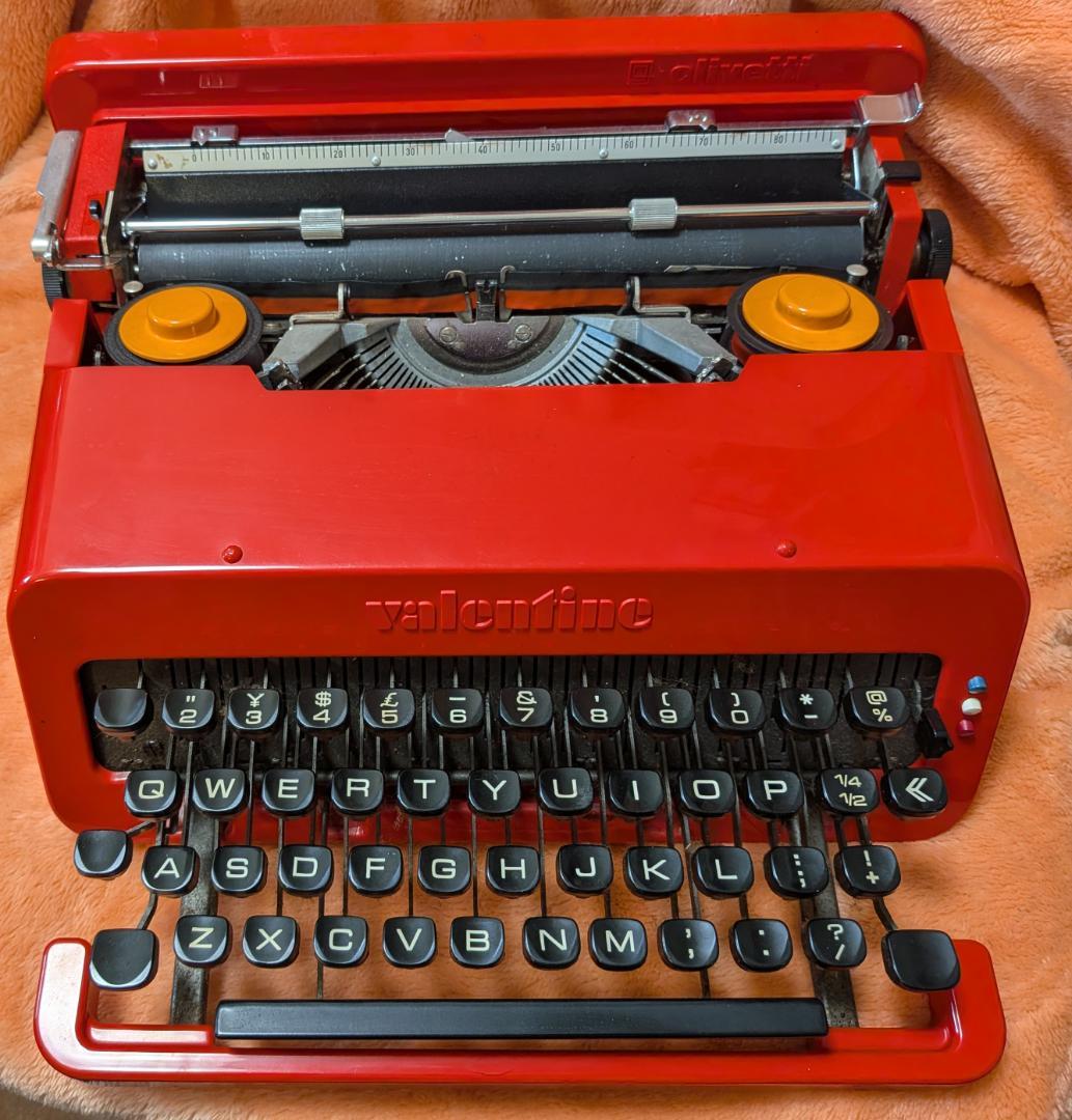 ★*で様 Olivetti Valentine オリベッティ バレンタイン タイ