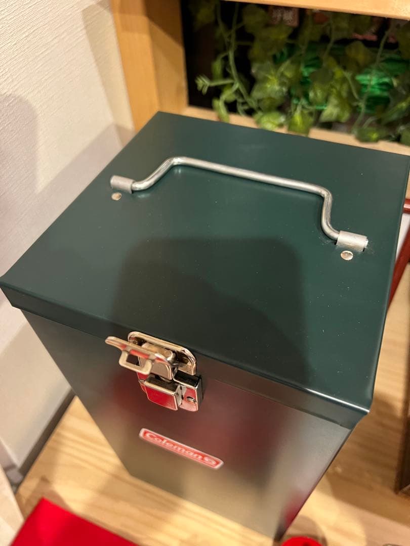 【新品未使用品】コールマン　クラシックランタン　200B743J