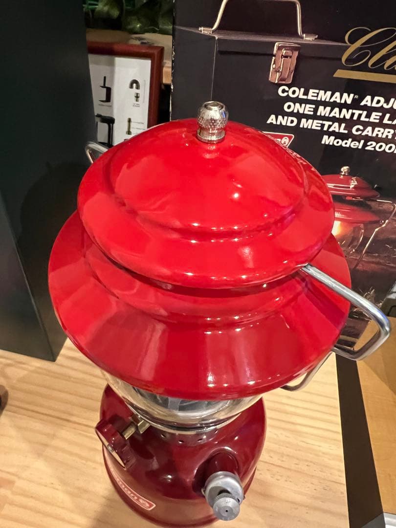 【新品未使用品】コールマン　クラシックランタン　200B743J