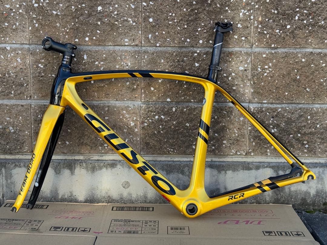 グスト　RCR リムブレーキ　フレームセット　カーボンフレーム　ロードバイク