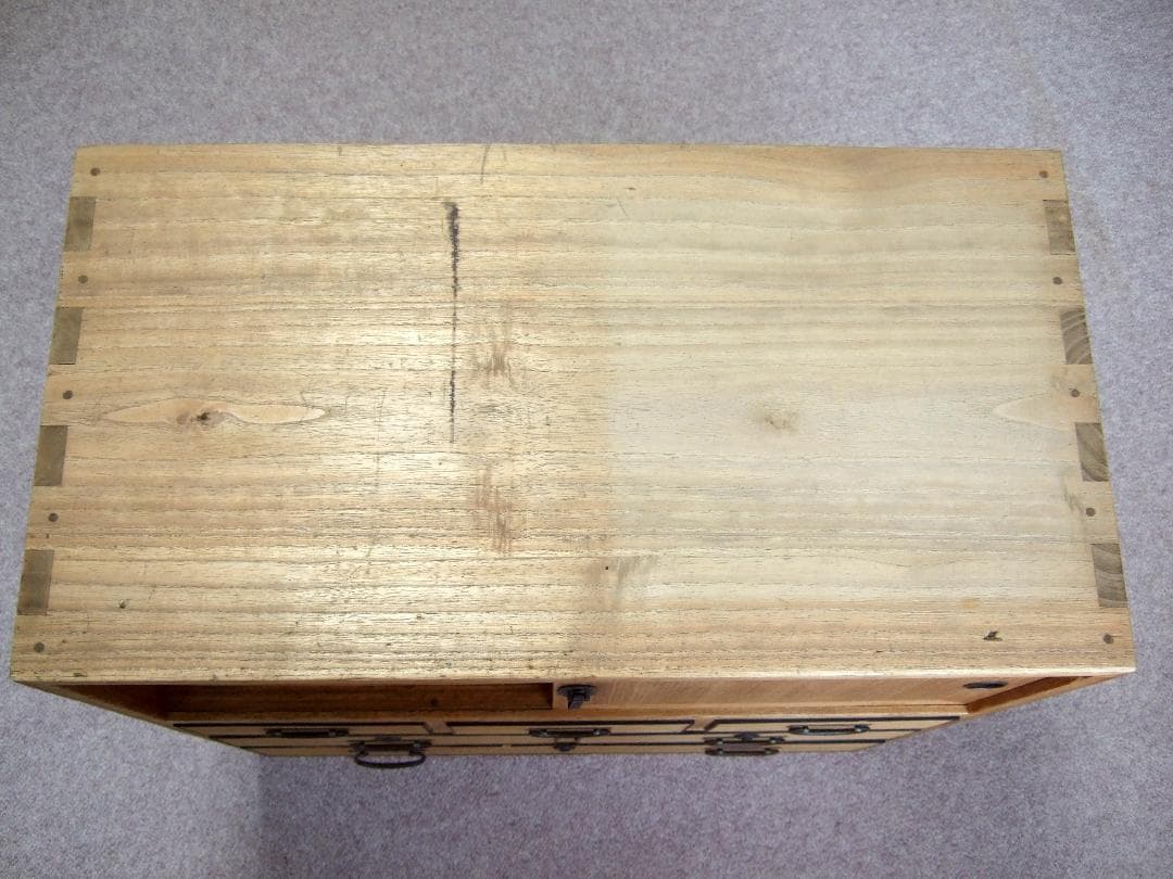 レトロな小箪笥 収納棚 桐箪笥 飾り棚 古箪笥