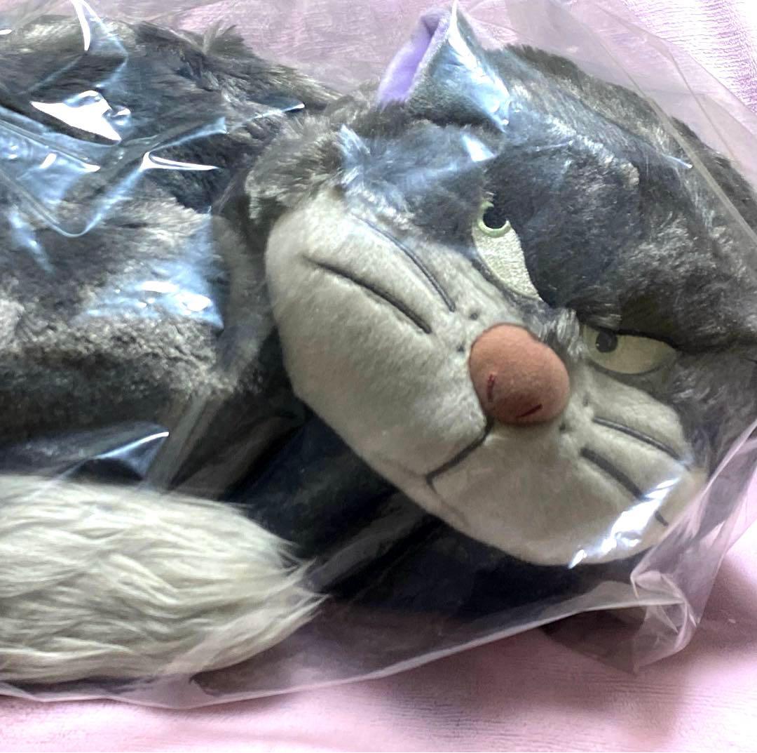 ルシファー GORORINぬいぐるみ ディズニーストア　シンデレラ 猫 ごろりん