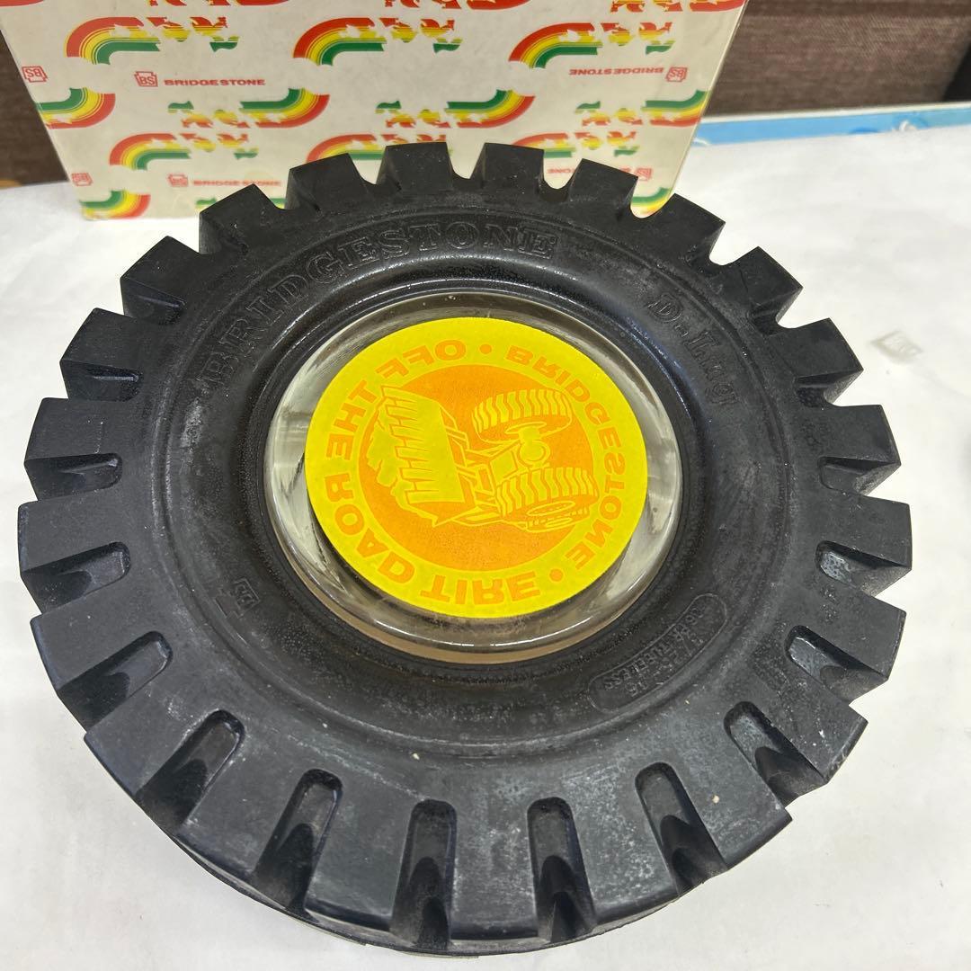 希少　大型　デットストック　【アメリカン雑貨 】ブリヂストンタイヤの灰皿