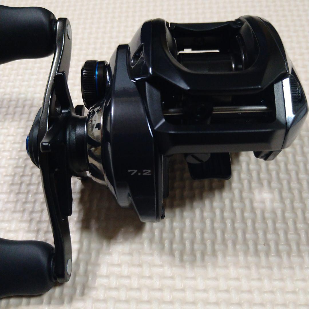 新品未使用　23SLX　DC　70HG　シマノ、リール