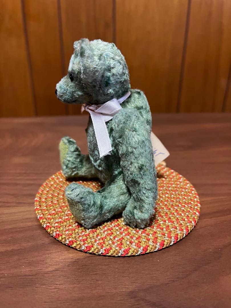 Naomi Laightナオミライトテディベア　くま