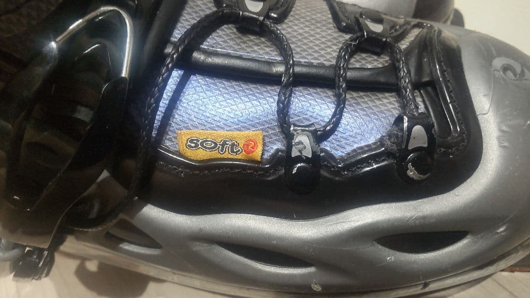 ロシニョール ROSSIGNOL スキーブーツSoft Light3