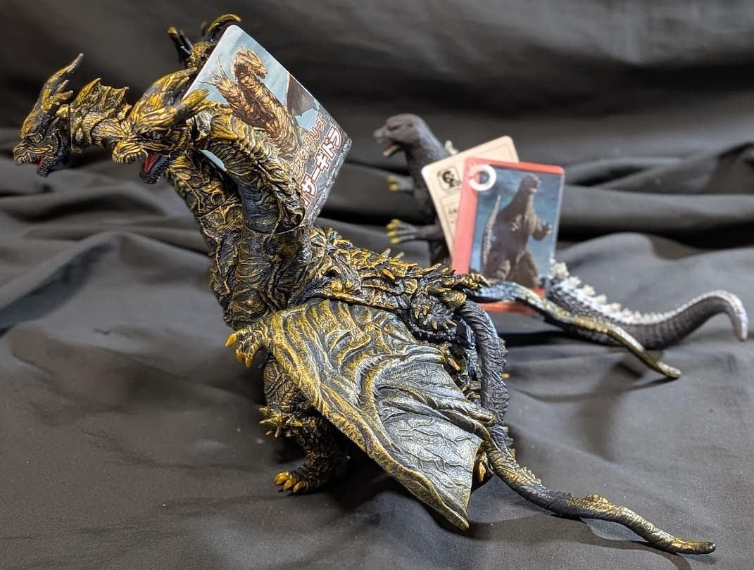 FINAL WARS カイザーギドラ＆ゴジラ（バンダイ）タグ付ソフビ２体セット