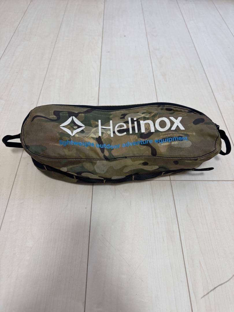 く*う様 Helinox 迷彩 折りたたみアウトドアチェア ヘリノックス