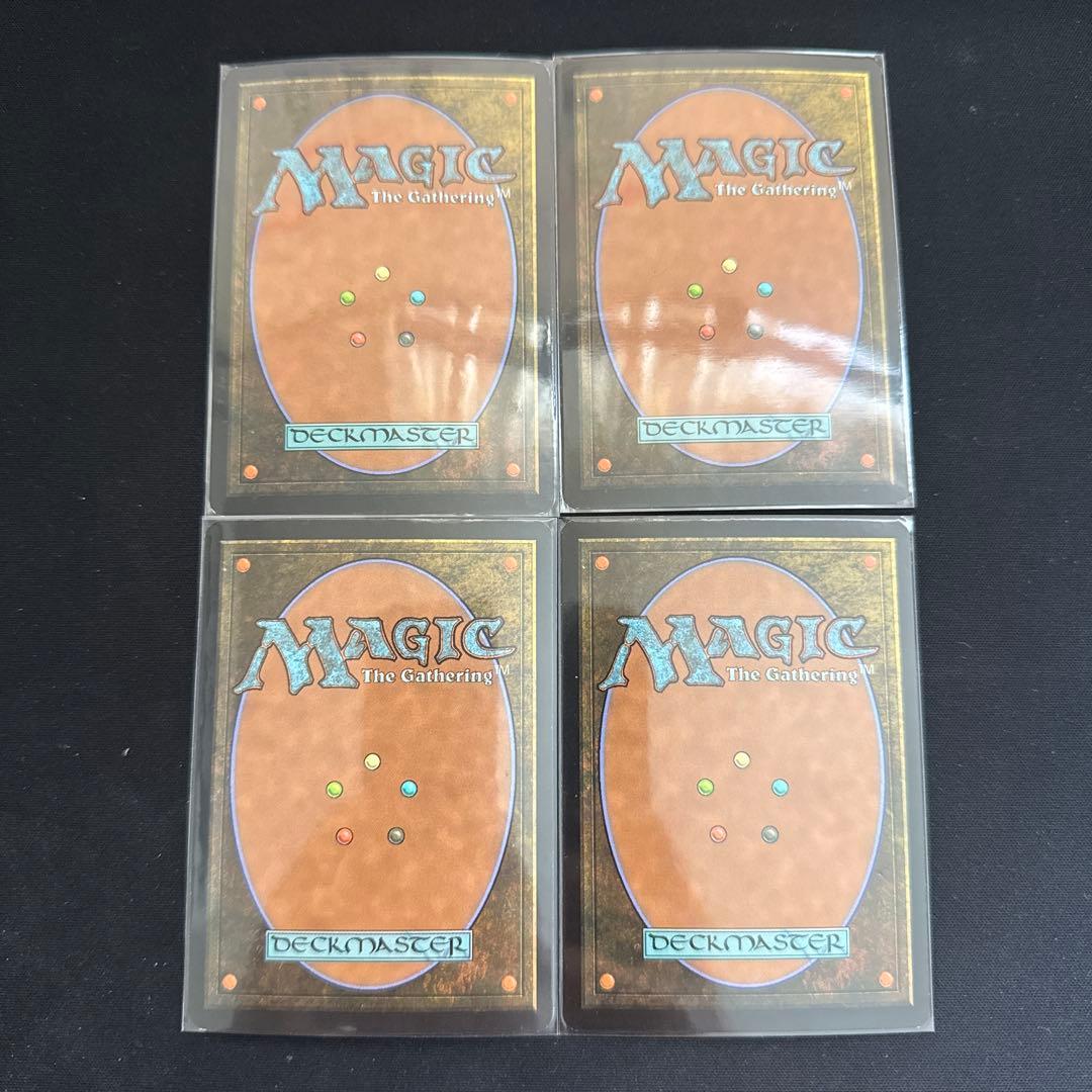 囁きの大霊堂Vault of Whispers foil 4枚セット