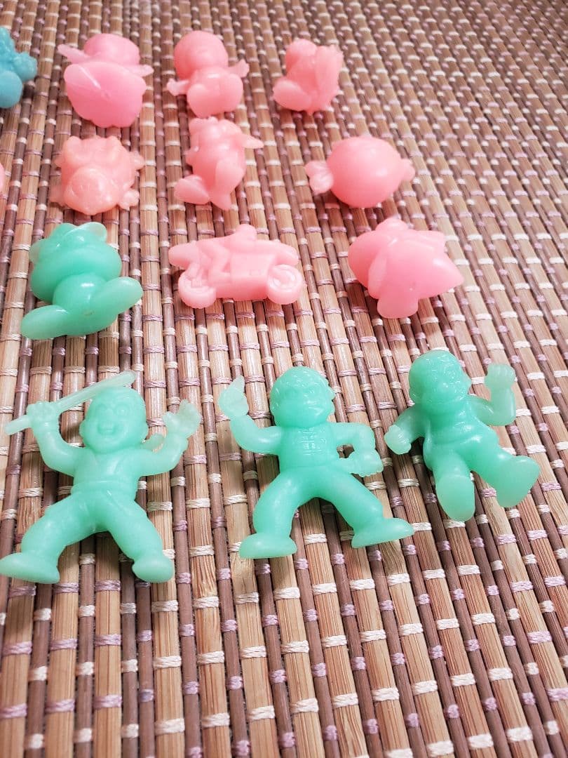 ロッテ　ファミコンチョコ消しゴム1弾フルセット　食玩　ピンク多め　マリオ