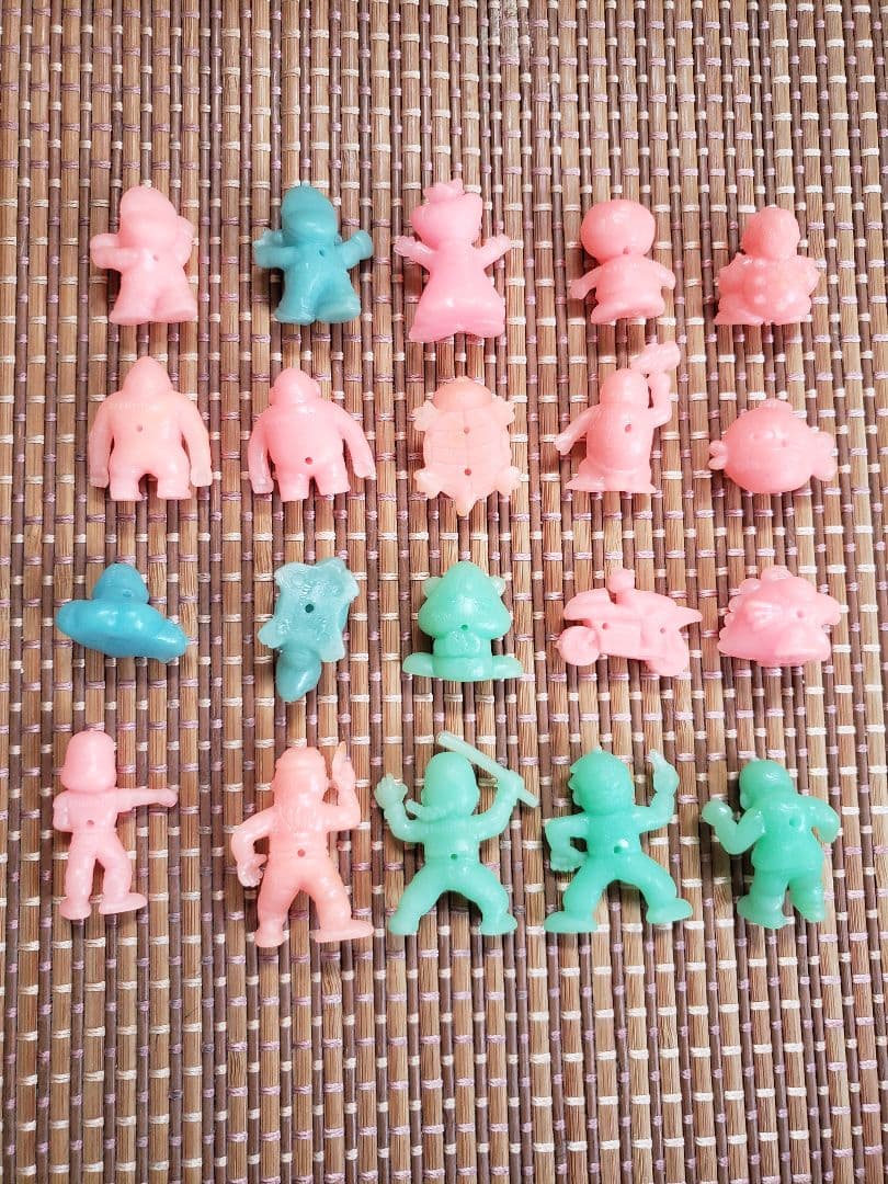 ロッテ　ファミコンチョコ消しゴム1弾フルセット　食玩　ピンク多め　マリオ