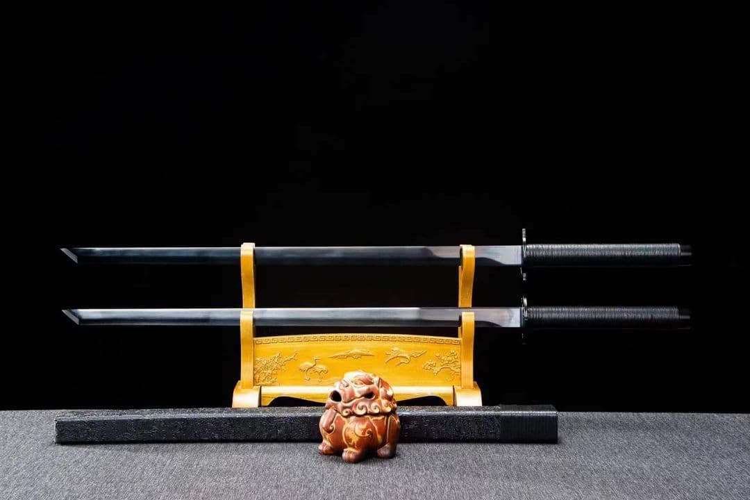 暗黙の双刀-古兵器 武具　刀装具　日本刀　模造刀 居合刀