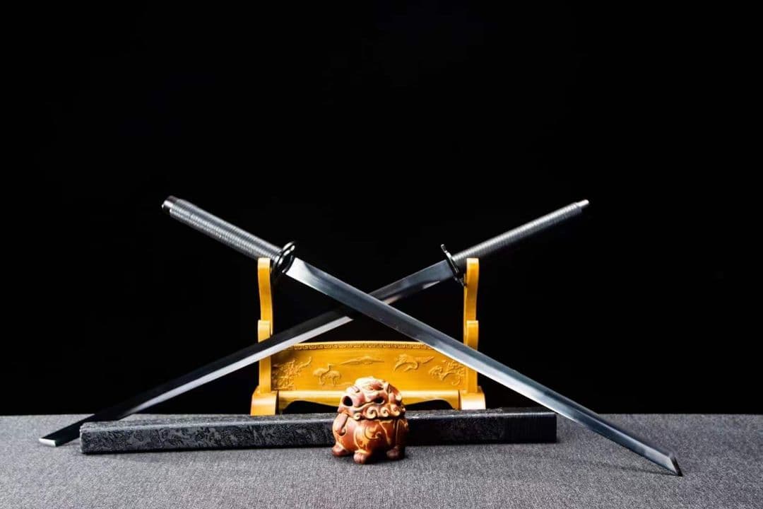 暗黙の双刀-古兵器 武具　刀装具　日本刀　模造刀 居合刀