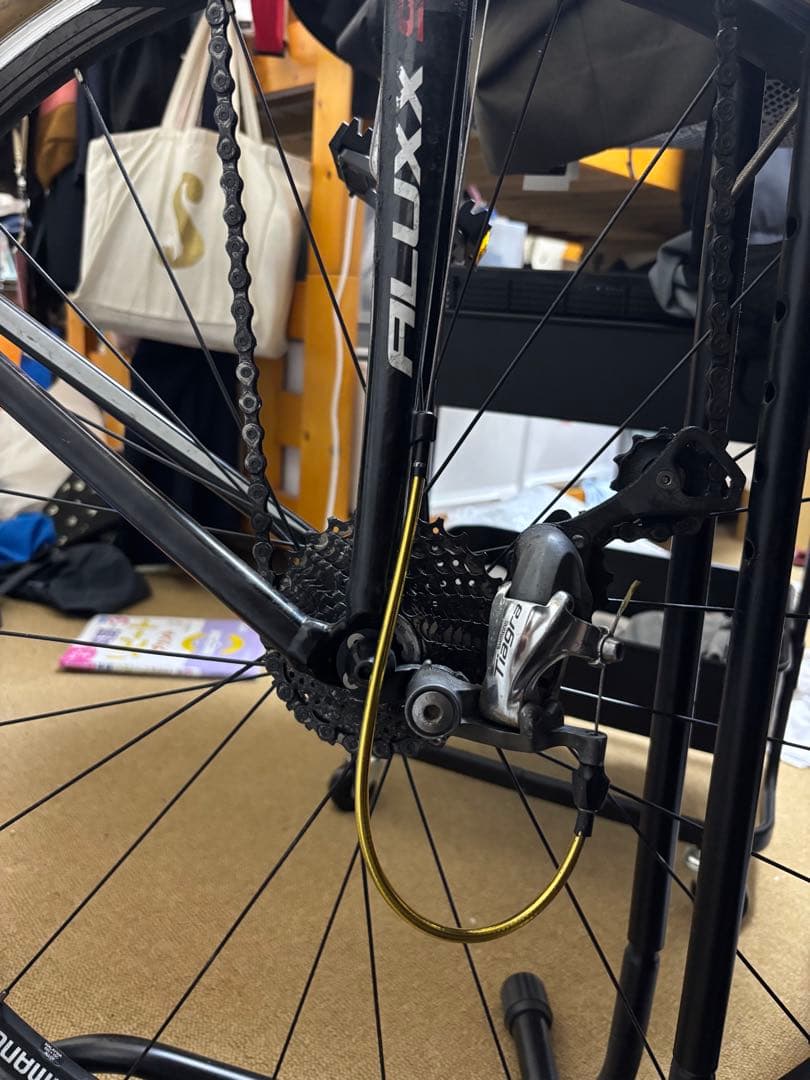 くみっきー　GIANT TCR 10速 ロードバイク 黒/赤