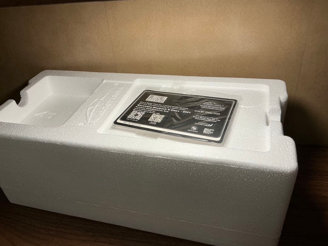 超希少！Almost Real 1/18 マイバッハS680赤金 世界限定300