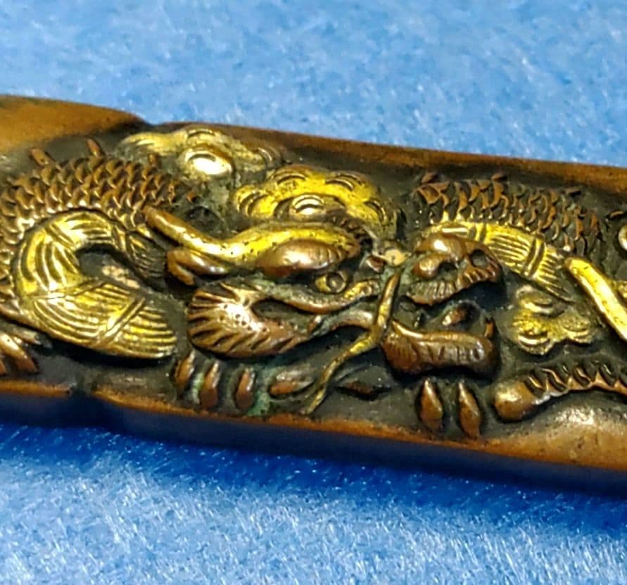小柄　雲龍図　金銀象嵌　唐獅子