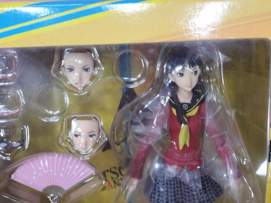 【未開封 美品】figma144　ペルソナ４　天城雪子　眼鏡・鼻眼鏡など付属‼
