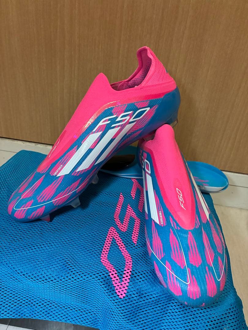 adidas F50 スパイク　ピンク/ブルー　紐なし　26.5cm 新品