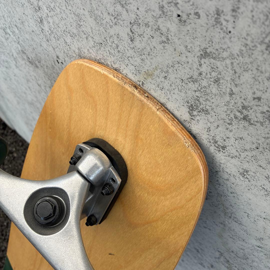 サーフスケート　カービングトラック