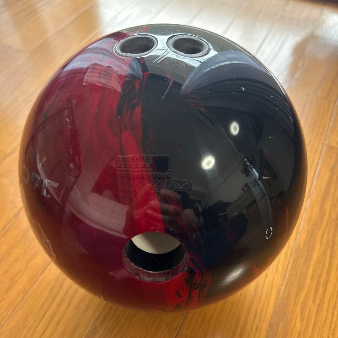 MOTIV Jackal ボウリングボール　15P