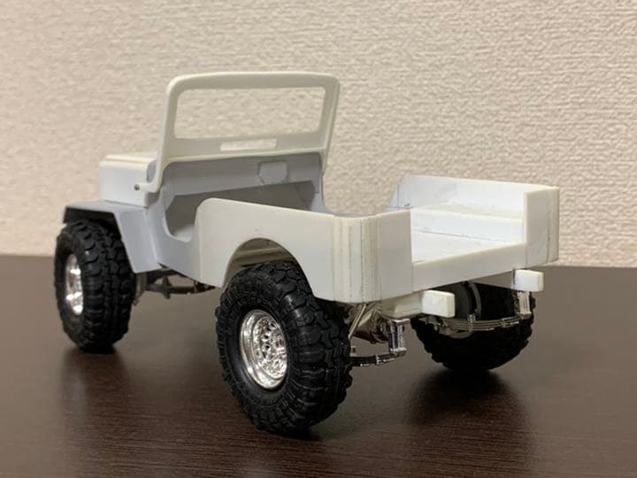 1/24　製作中　JEEP　ジープ　J57　J58