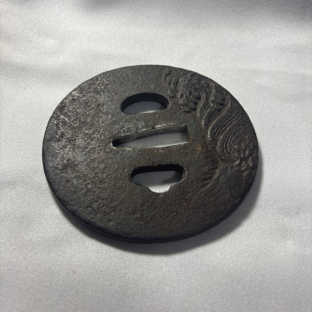 武具　鐔　鍔　登龍門図　鯉の滝登り　出世　縁起の良い図柄　在銘？！　江戸時代