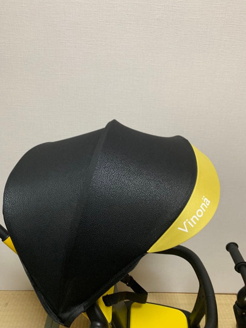 送料無料　6 in 1 手押し棒付三輪車　折りたたみ　キッズバイク　Vinona