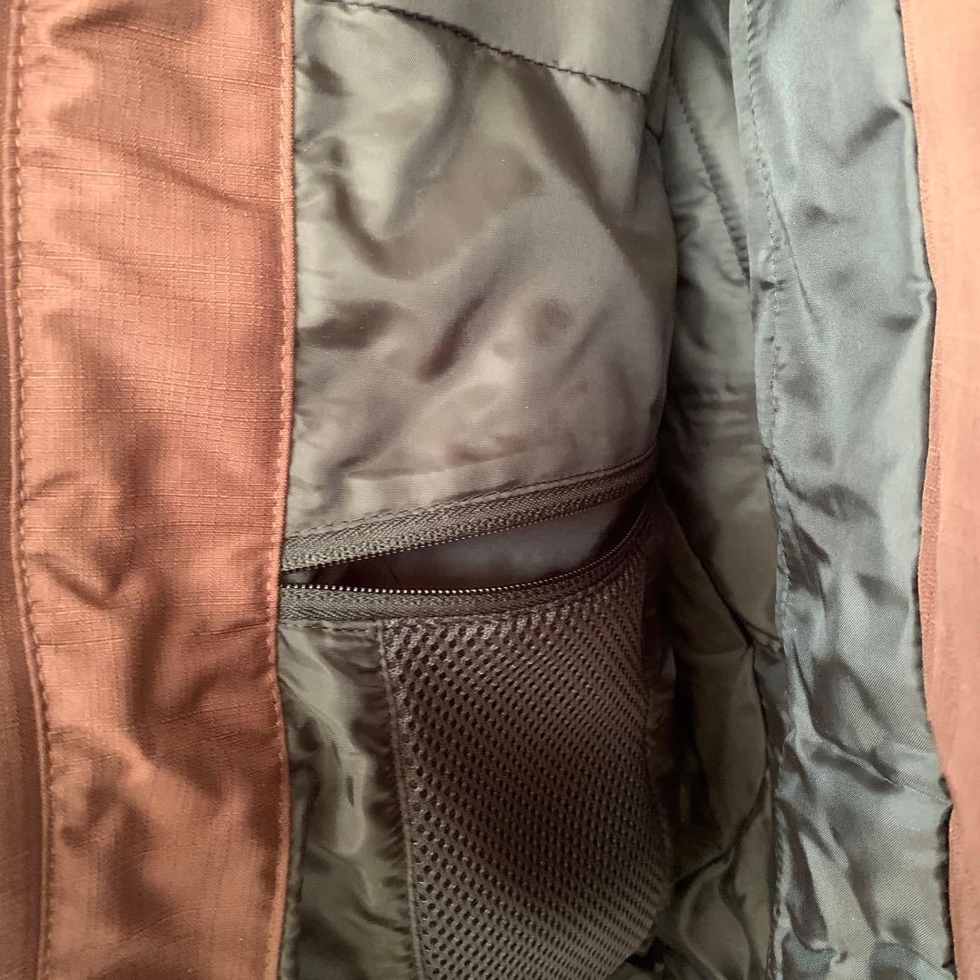 【美品】DESCENT デサント　スキーウェア　スノボーウェア　Lサイズ