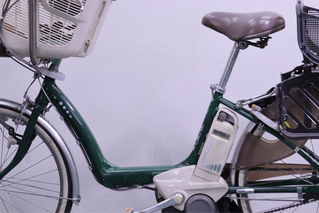 電動アシスト自転車　★ 8.1AH ★ １ヶ月保証★完成車