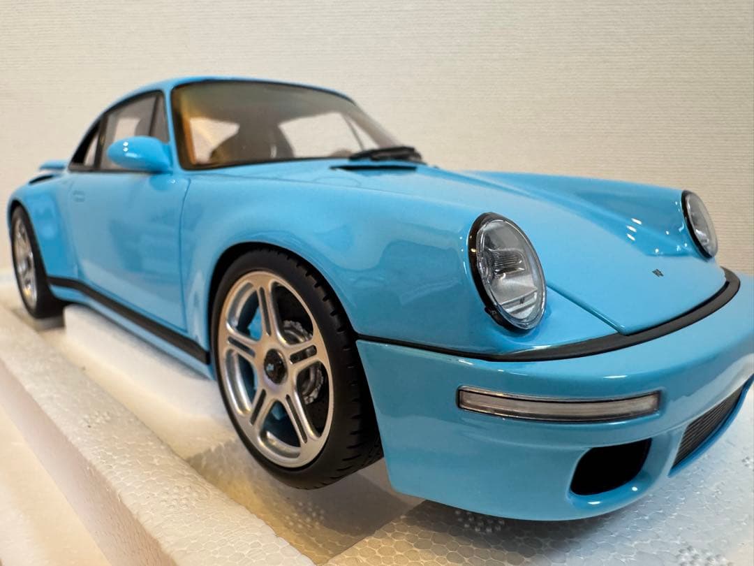 【ALMOST REAL】限定504台 RUF CTR 2017 Blue