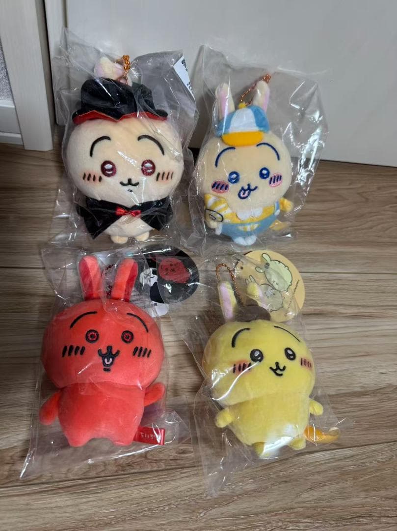 ちいかわ　うさぎ　ぬいぐるみマスコット　25点まとめ売り