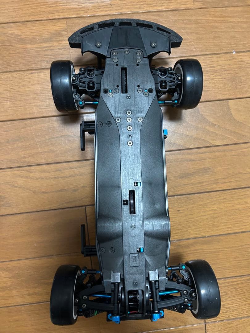 16 タミヤ　TA08 PRO 中古　おまけタイヤ、ボディつき